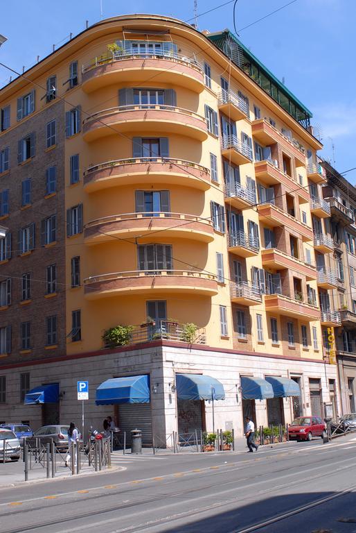 Roma Naif Rooms Eksteriør bilde