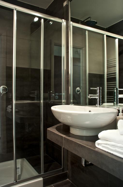 Roma Naif Rooms Eksteriør bilde